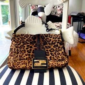 Large fendi bag
